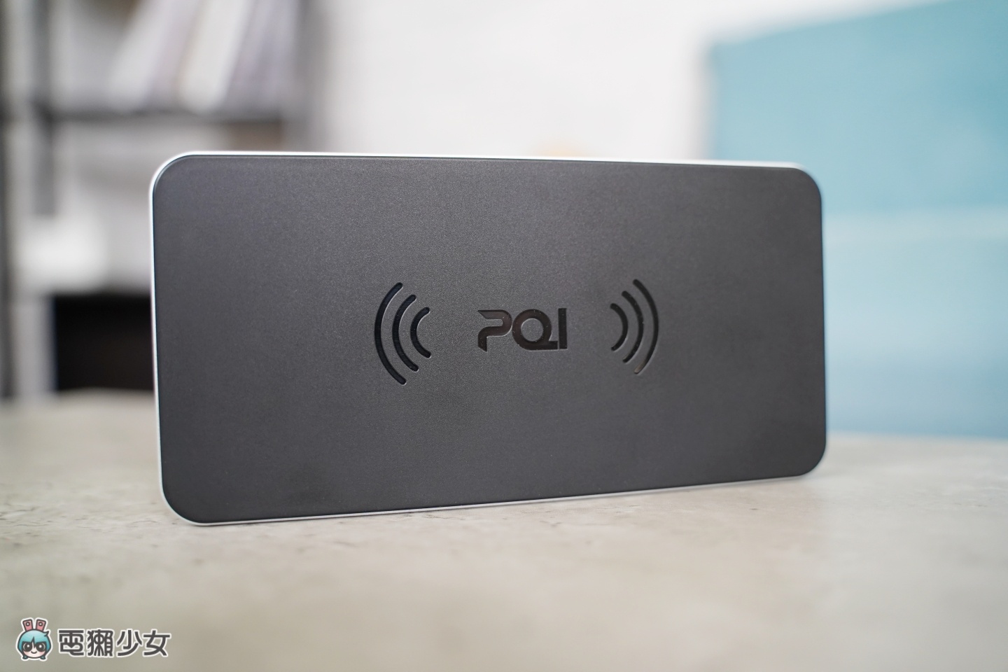 给你满满电力!pqi 的‘ WPB10 ’移动电源可无线充电 还有旅行必备四孔的 100W 充电头 内容图2 潮品文-大潮社旗下实时最新热点娱乐时尚数码等新闻资讯网站! 给你满满电力!pqi 的‘ WPB10 ’移动电源可无线充电 还有旅行必备四孔的 100W 充电头