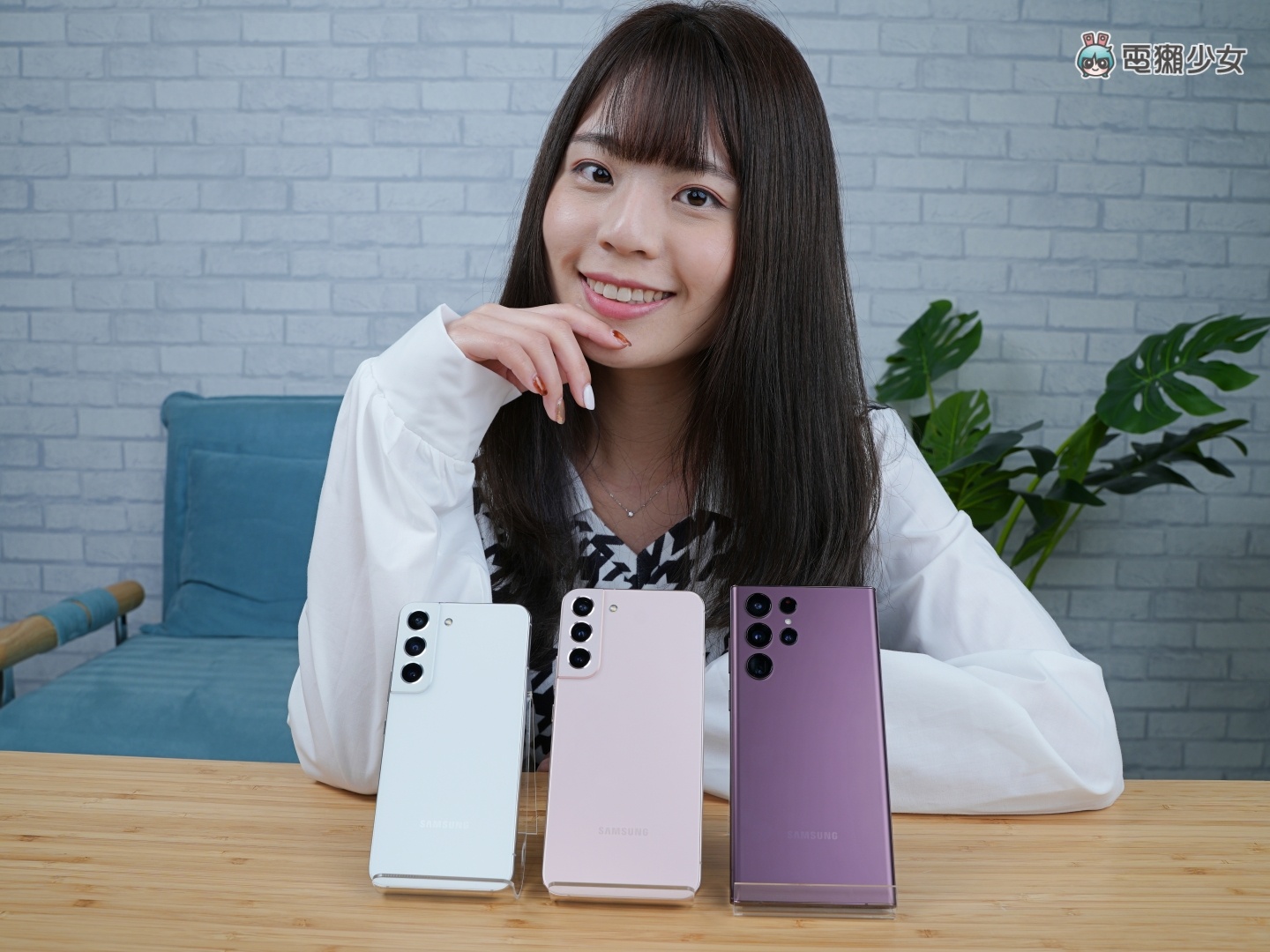 开箱|最强旗舰!三星 Galaxy S22 Ultra 满血回归,S Pen 技能点满,拍摄功力更昇华!加映:S22 / S22+ 怎么选 内容图1 潮品文-大潮社旗下实时最新热点娱乐时尚数码等新闻资讯网站! 开箱|最强旗舰!三星 Galaxy S22 Ultra 满血回归,S Pen 技能点满,拍摄功力更昇华!加映:S22 / S22+ 怎么选