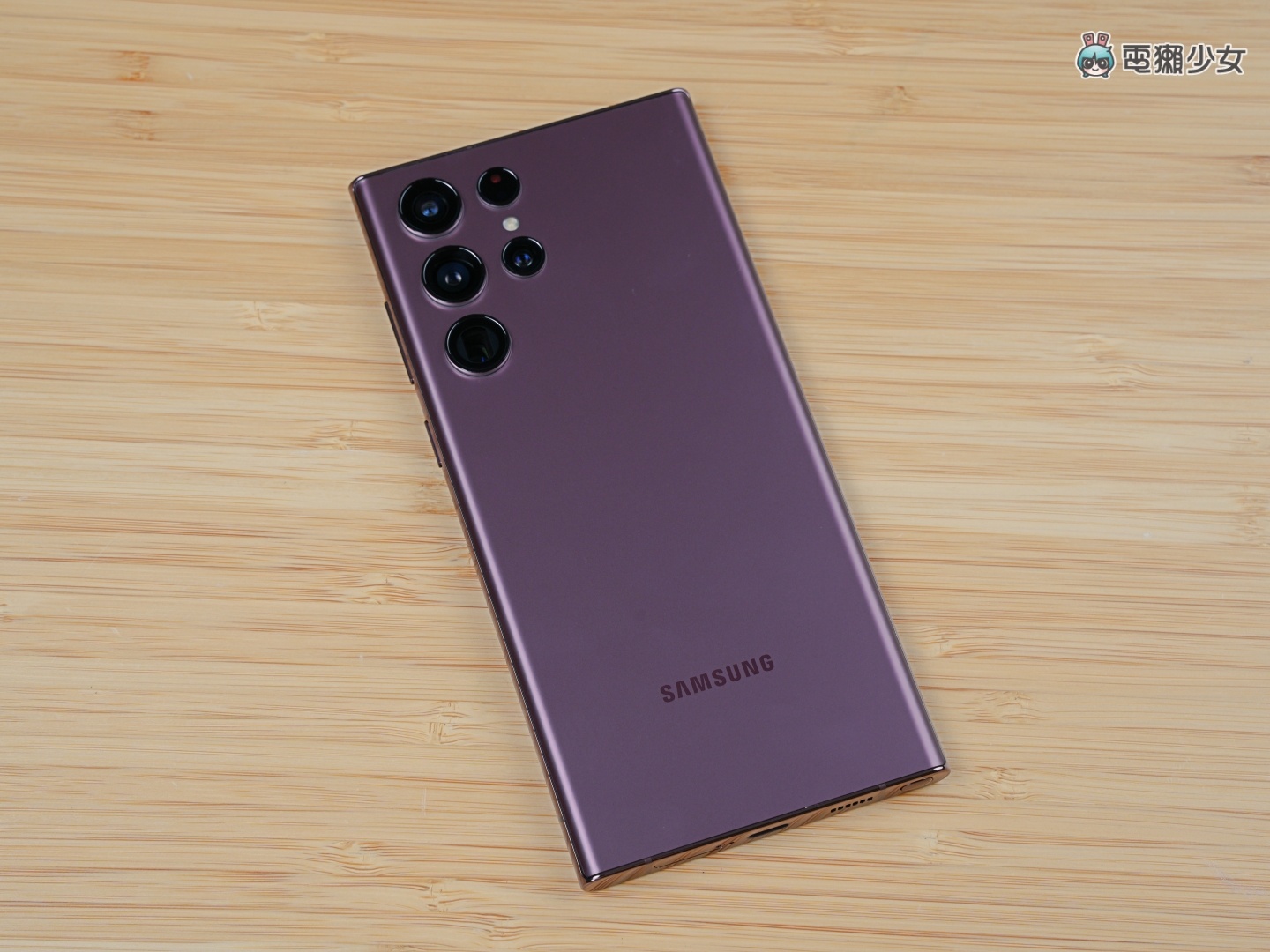 开箱|最强旗舰!三星 Galaxy S22 Ultra 满血回归,S Pen 技能点满,拍摄功力更昇华!加映:S22 / S22+ 怎么选 内容图7 潮品文-大潮社旗下实时最新热点娱乐时尚数码等新闻资讯网站! 开箱|最强旗舰!三星 Galaxy S22 Ultra 满血回归,S Pen 技能点满,拍摄功力更昇华!加映:S22 / S22+ 怎么选