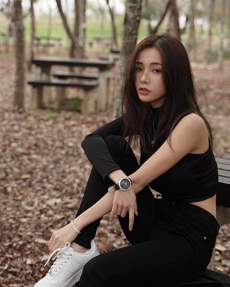 “红豆饼女神”闪亮亮拥不少粉丝。（图／翻摄自闪亮亮 IG）