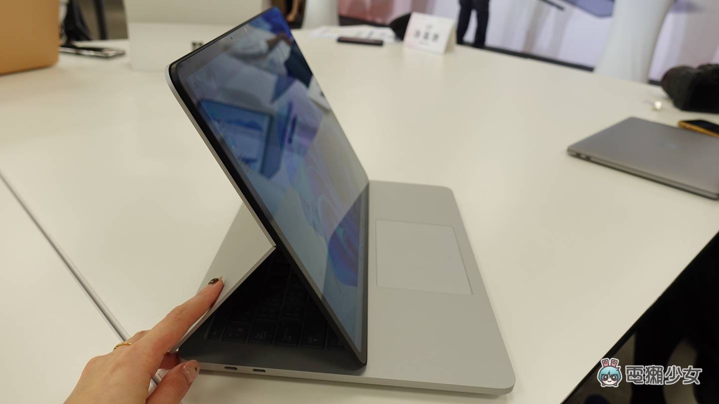 出门｜来见 Surface Laptop Studio 啰！有史以来最强大的读显 Surface 在台上市 数码科技 图7张