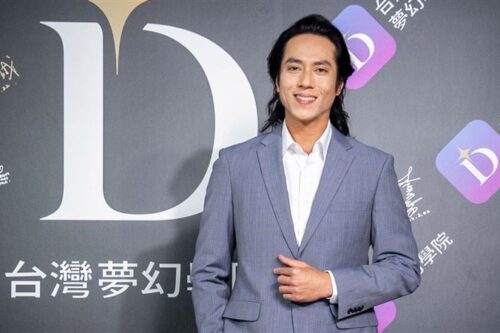 毕业漫长！庄凯勋北艺大读8年　抖出黄健玮“跟我差不多”