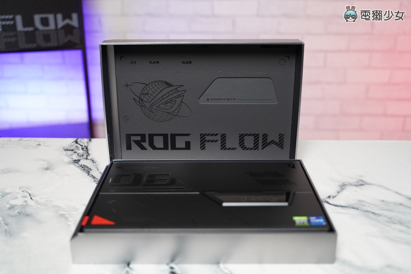 开箱|地表最强平板!打破你的想像 ROG Flow Z13 二合一电竞笔电 内容图4 潮品文-大潮社旗下实时最新热点娱乐时尚数码等新闻资讯网站! 开箱|地表最强平板!打破你的想像 ROG Flow Z13 二合一电竞笔电