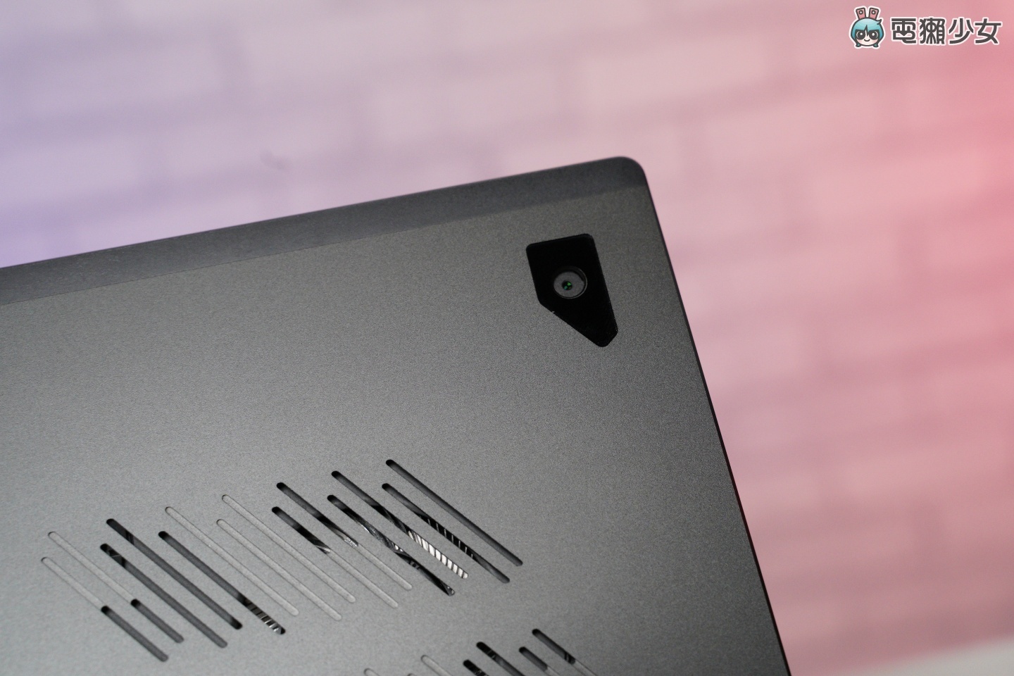 开箱|地表最强平板!打破你的想像 ROG Flow Z13 二合一电竞笔电 内容图12 潮品文-大潮社旗下实时最新热点娱乐时尚数码等新闻资讯网站! 开箱|地表最强平板!打破你的想像 ROG Flow Z13 二合一电竞笔电