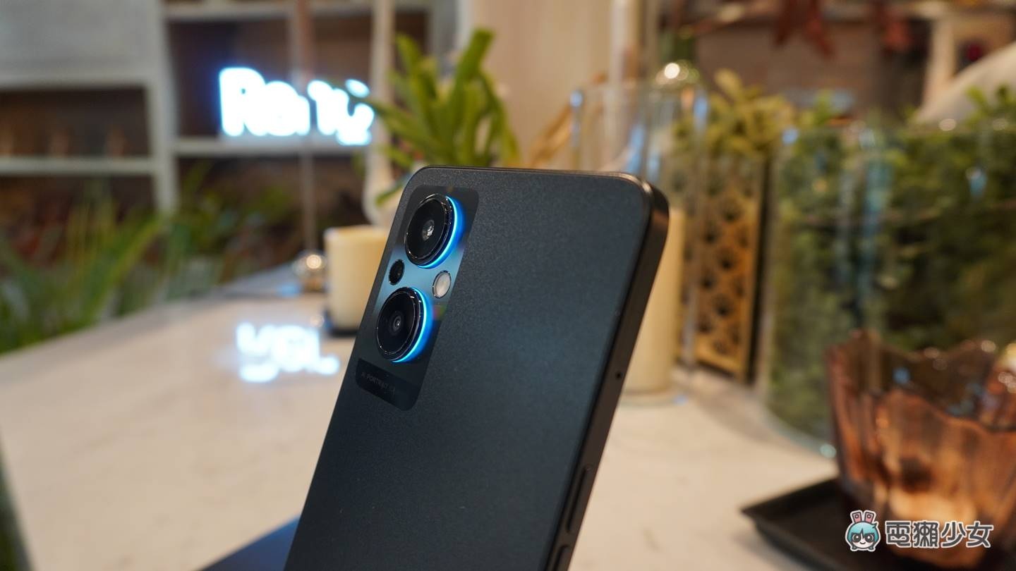 出门|进阶美颜更好入手的价格!OPPO 发表 Reno7 Z 彩虹极光与粉蓝真无线耳机 Enco Air2 内容图7 潮品文-大潮社旗下实时最新热点娱乐时尚数码等新闻资讯网站! 出门|进阶美颜更好入手的价格!OPPO 发表 Reno7 Z 彩虹极光与粉蓝真无线耳机 Enco Air2