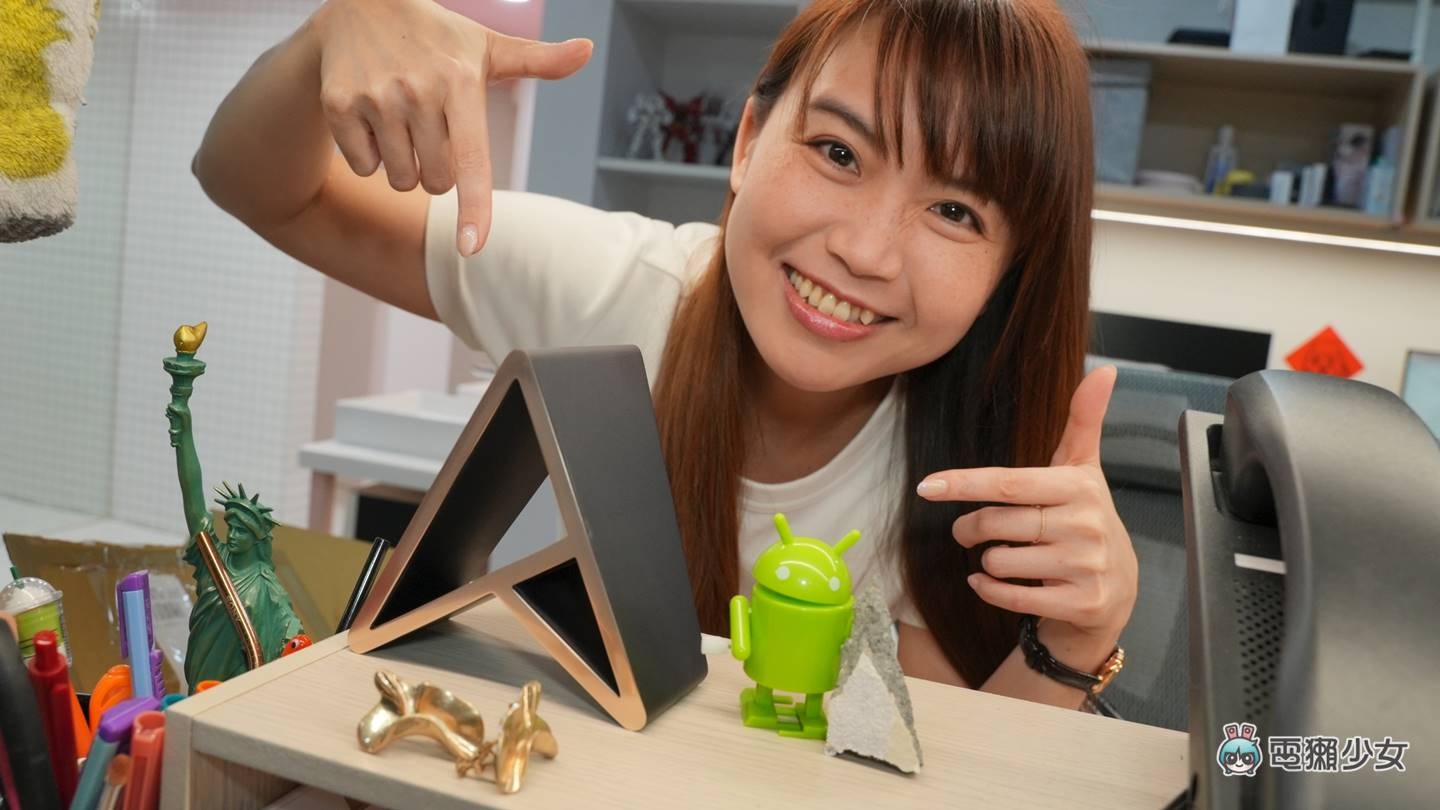 开箱|全新外型设计 Zenbook 14 OLED(UX3402)轻薄笔电,Intel Evo 认证通过! 75Wh 大电池续航力更久 内容图3 潮品文-大潮社旗下实时最新热点娱乐时尚数码等新闻资讯网站! 开箱|全新外型设计 Zenbook 14 OLED(UX3402)轻薄笔电,Intel Evo 认证通过! 75Wh 大电池续航力更久