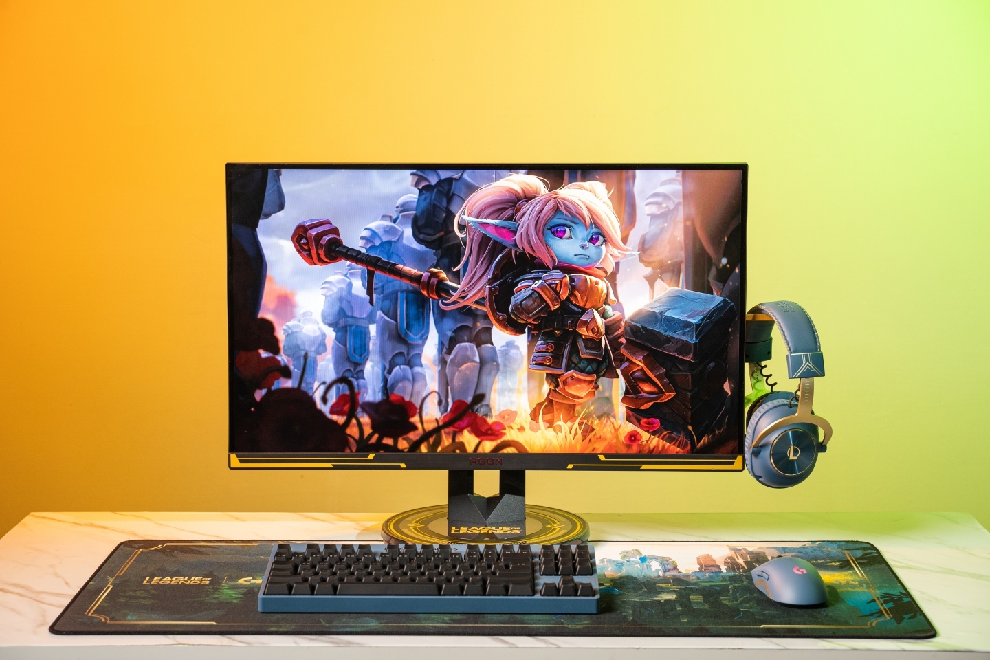 太帅了吧!AGON by AOC 与 Riot Games 推出英雄联盟限定版电竞萤幕 内容图6 潮品文-大潮社旗下实时最新热点娱乐时尚数码等新闻资讯网站! 太帅了吧!AGON by AOC 与 Riot Games 推出英雄联盟限定版电竞萤幕