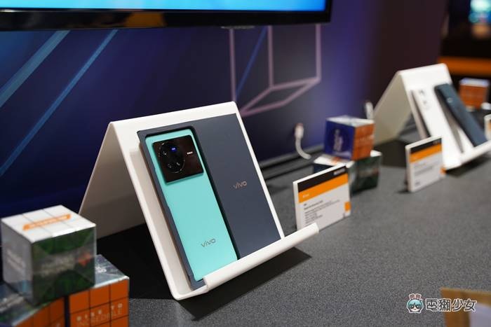 出门|联发科 Computex 展前发表天玑 1050 行动平台,接下来 5G 与 Wi-Fi 7 是发展重点 内容图7 潮品文-大潮社旗下实时最新热点娱乐时尚数码等新闻资讯网站! 出门|联发科 Computex 展前发表天玑 1050 行动平台,接下来 5G 与 Wi-Fi 7 是发展重点