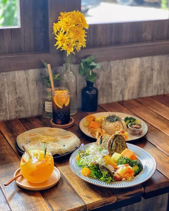 美食 I 雪隆区健康好吃的10家素食餐厅，环境也是YYDS！ 更多热点 图10张