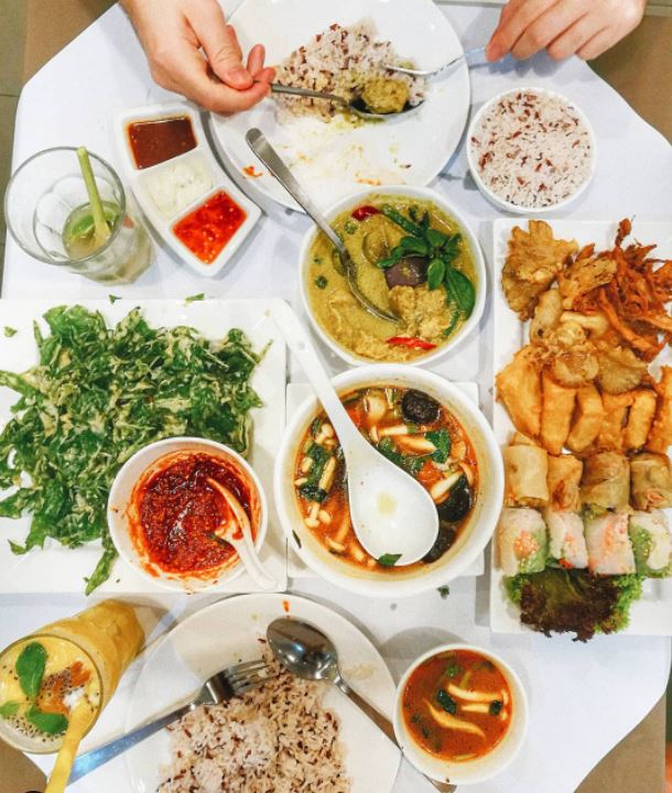 美食 I 雪隆区健康好吃的10家素食餐厅，环境也是YYDS！ 更多热点 图15张