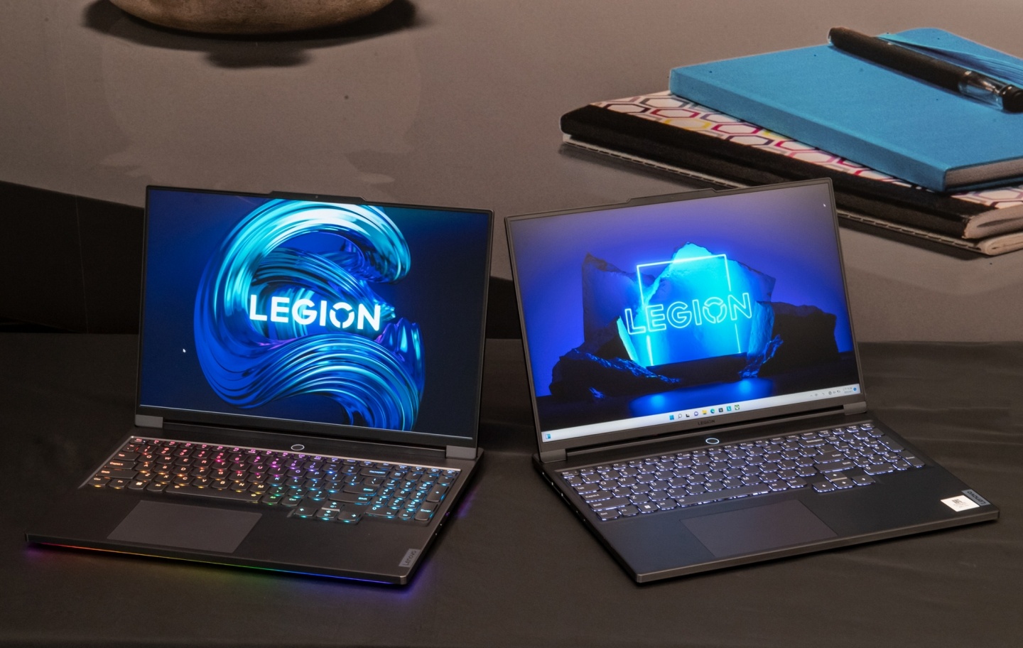 Lenovo 笔电新品齐发!Legion、Yoga 系列多款笔电同步亮相,搭载第 12 代 Intel 处理器,效能规格全面升级! 内容图4 潮品文-大潮社旗下实时最新热点娱乐时尚数码等新闻资讯网站! Lenovo 笔电新品齐发!电竞款的 Legion、IdeaPad Gaming,还有轻薄款的 Yoga 系列新笔电都来了Lenovo 笔电新品齐发!Legion、Yoga 系列多款笔电同步亮相,搭载第 12 代 Intel 处理器,效能规格全面升级!