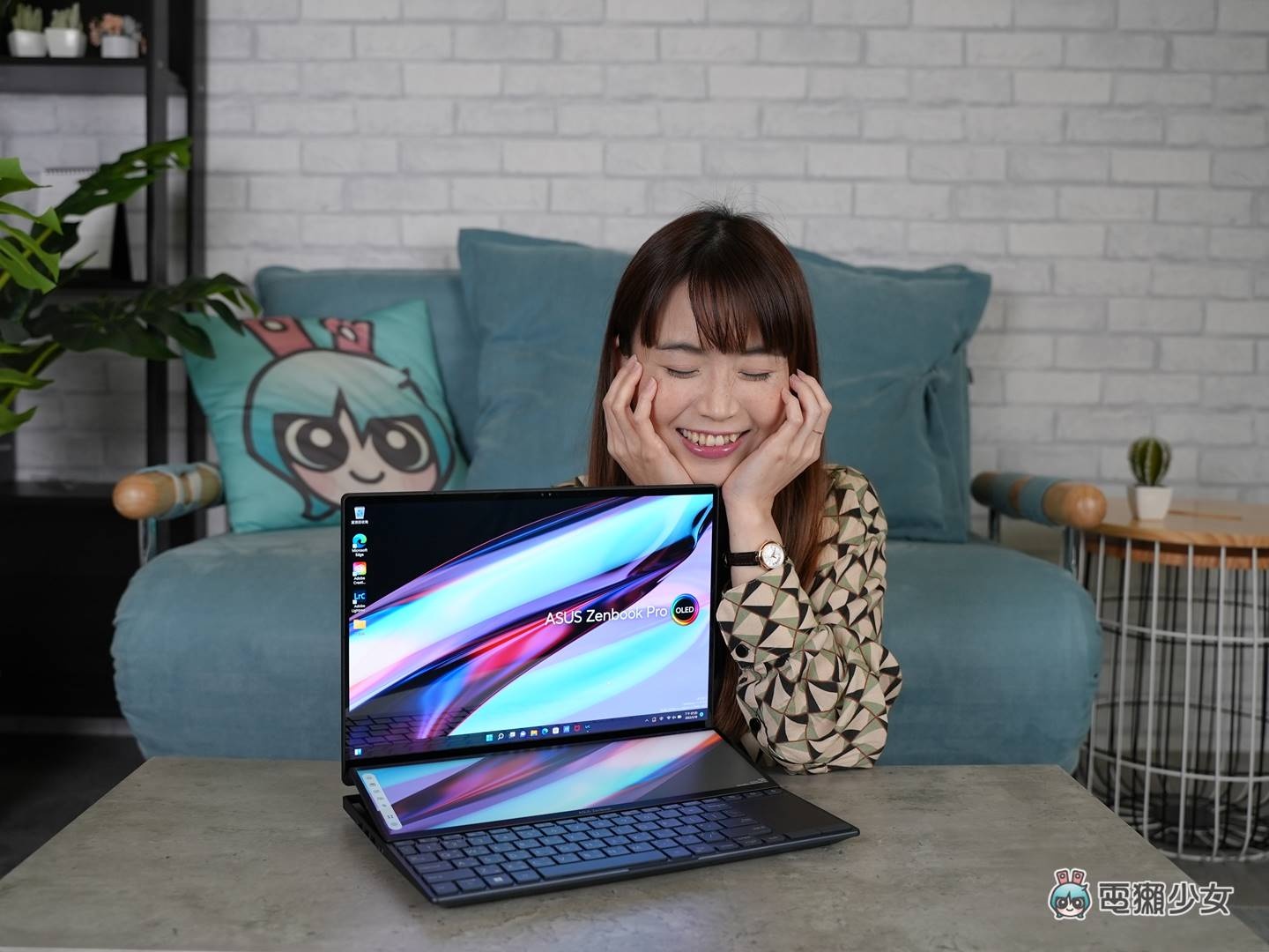 考虑带 14 吋 PC 的设计师?ASUS Zenbook Pro 14 Duo OLED 双萤幕笔电新结构与新色开箱,看见 120Hz OLED 的高规格! 内容图1 潮品文-大潮社旗下实时最新热点娱乐时尚数码等新闻资讯网站! 考虑带 14 吋 PC 的设计师?ASUS Zenbook Pro 14 Duo OLED 双萤幕笔电新结构与新色开箱,看见 120Hz OLED 的高规格!