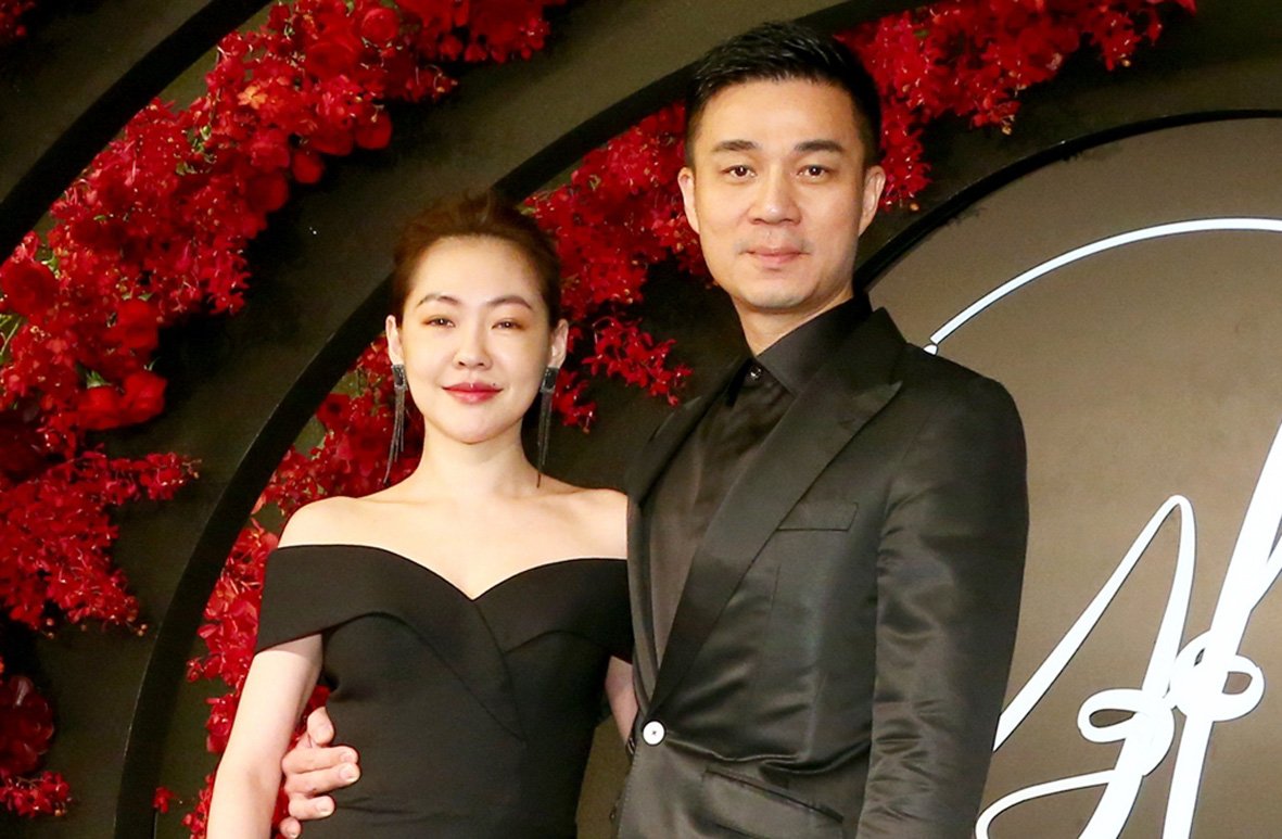 玩魔术证明仍爱彼此！ 小S激动抱老公：以为你不爱我了 娱乐资讯 图1张