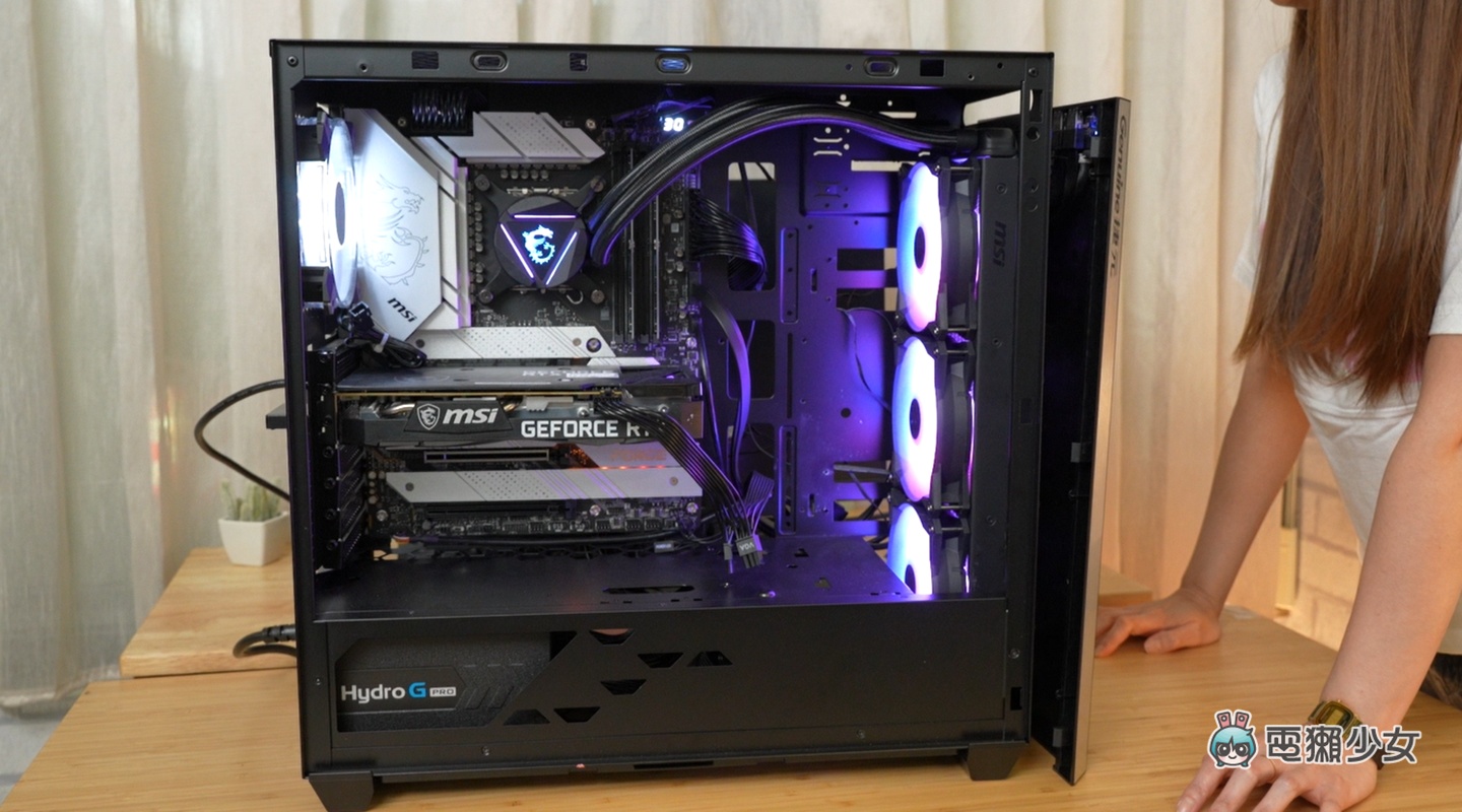 一体式水冷安装真的不难！顶尖 CPU Intel Core™ i9-12900KS 教你如何在家简易超频