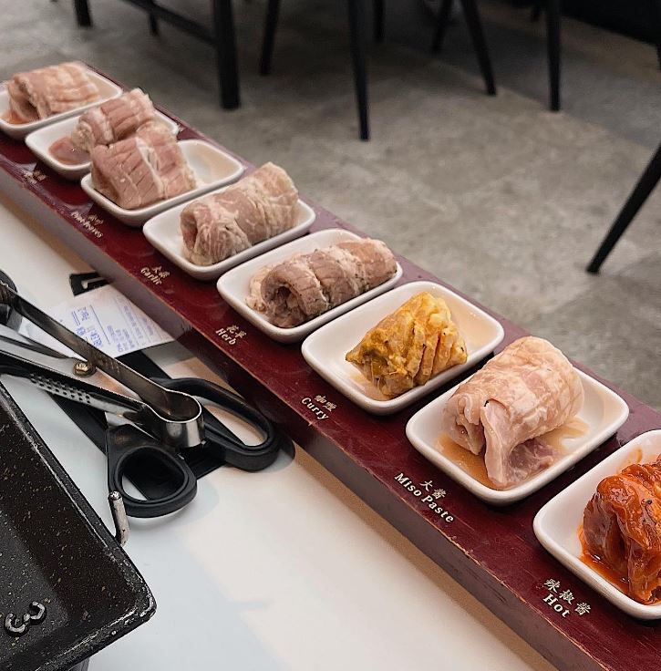 美食 I 别只会吃龙虾和美滋锅吗？2022云顶这些美食同样值得打卡 更多热点 图4张