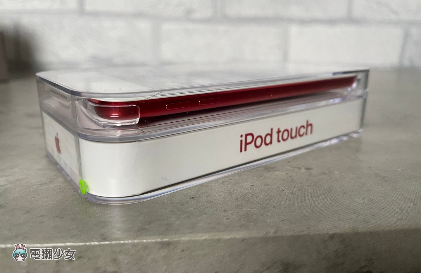 开箱｜再见了 iPod touch！虽然停产但和 2000 年代金曲合辑一样会住在你我心中 数码科技 图4张