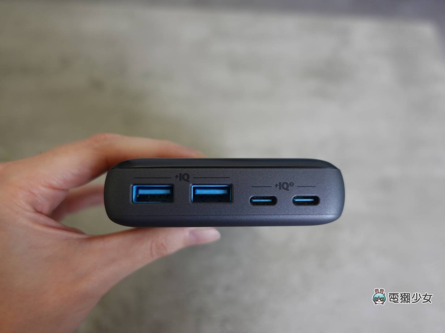 开箱|电竞笔电也能充!ANKER PowerCore lll Elite 移动电源:Type-C 输出 PowerIQ 3.0 兼容 PD 快充两大必备 内容图11 潮品文-大潮社旗下实时最新热点娱乐时尚数码等新闻资讯网站! 开箱|电竞笔电也能充!ANKER PowerCore lll Elite 移动电源:Type-C 输出 PowerIQ 3.0 兼容 PD 快充两大必备