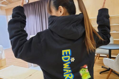 教你做限定熊大、兔兔、莎莉客制化商品！LINE FRIENDS Creator 创作设计平台，我收到衣服啦