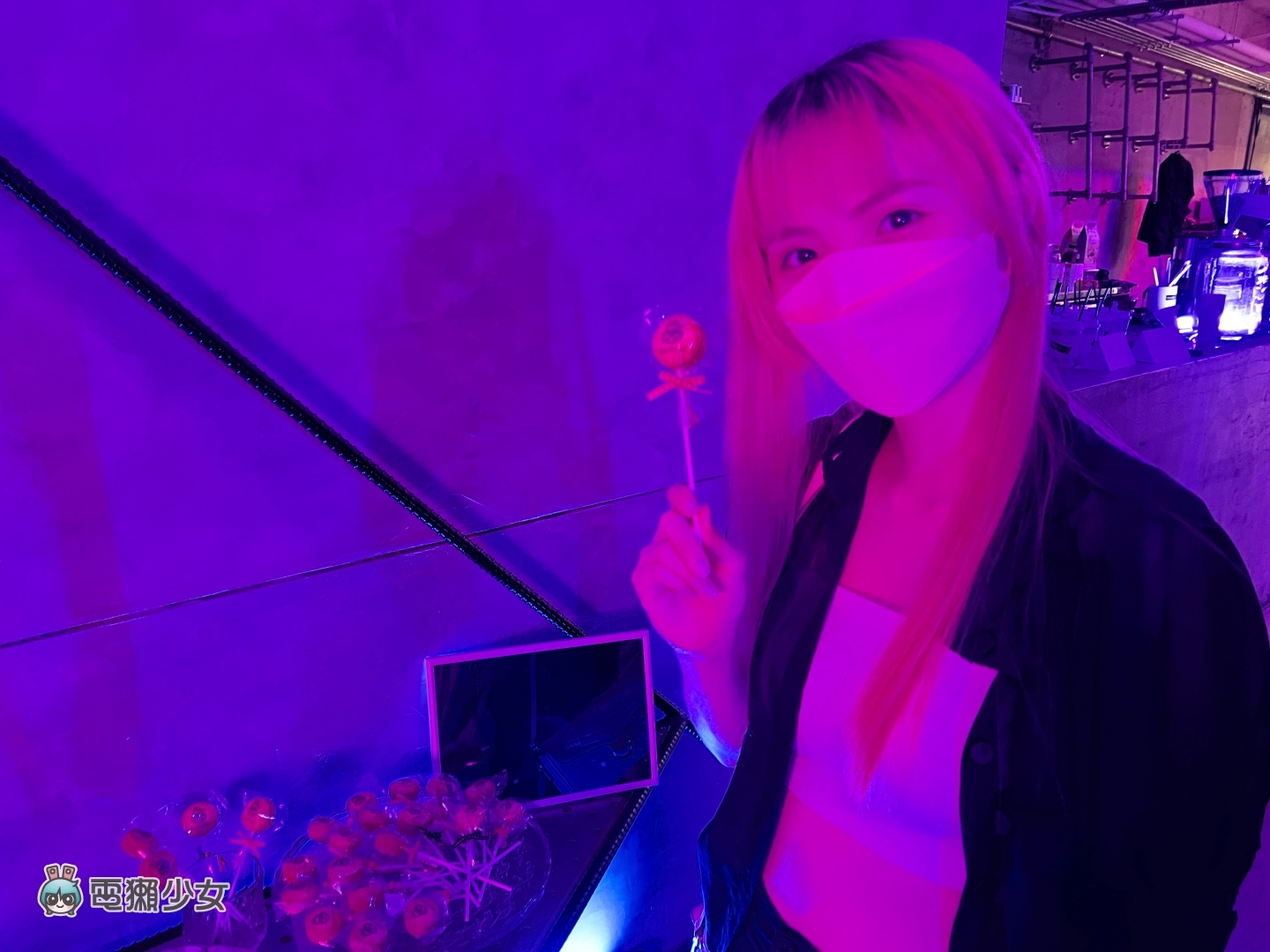 出门|亲身体会条通的爱恨纠葛!HTC VIVE ORIGINALS 携手《华灯初上》要打造沉浸式的元宇宙续集 内容图4 潮品文-大潮社旗下实时最新热点娱乐时尚数码等新闻资讯网站! 出门|亲身体会条通的爱恨纠葛!HTC VIVE ORIGINALS 携手《华灯初上》要打造沉浸式的元宇宙续集