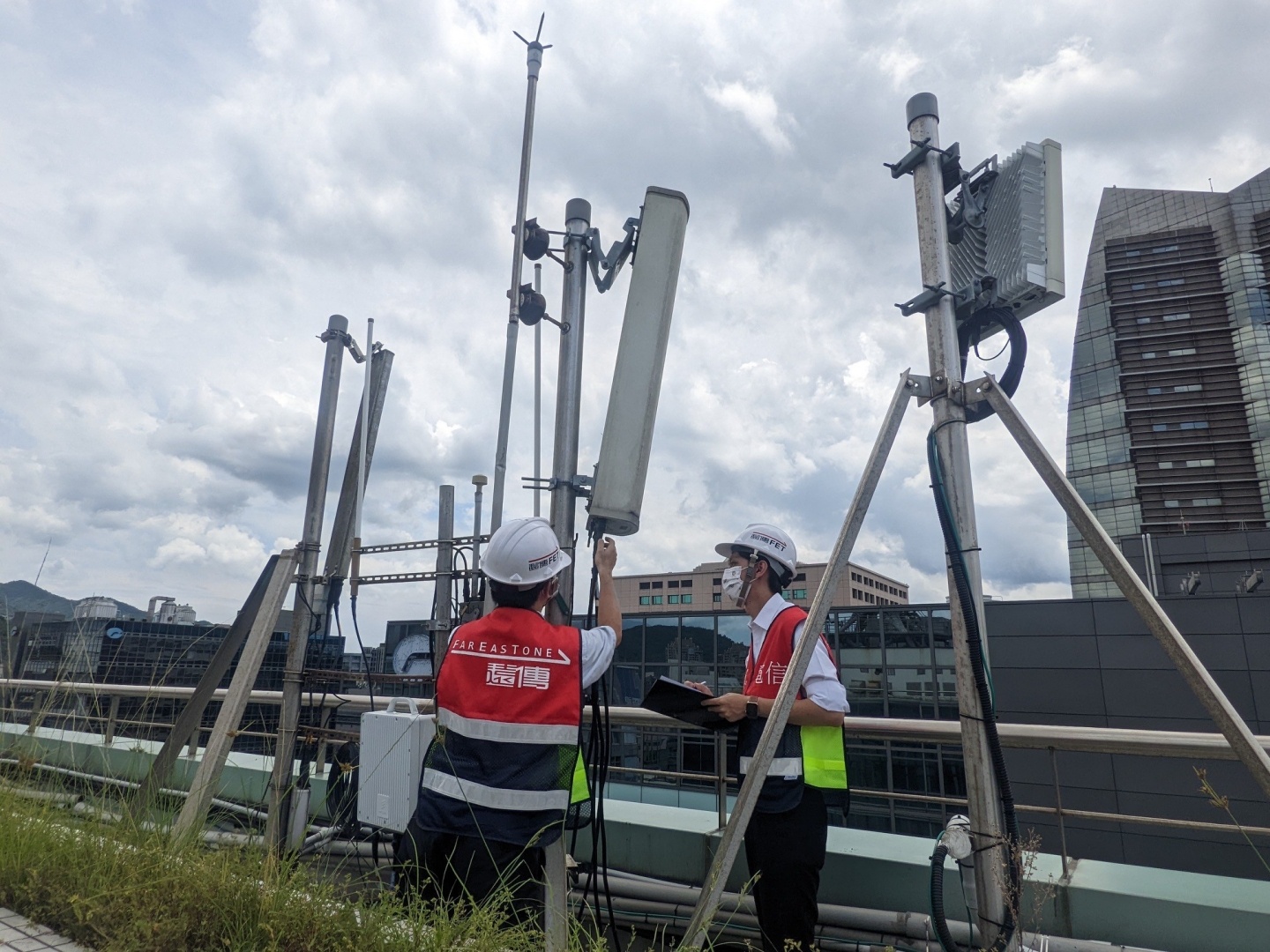 远传 700MHz 扩频工程完成!可让网速更稳定 提供更畅快的网络体验 内容图1 潮品文-大潮社旗下实时最新热点娱乐时尚数码等新闻资讯网站! 远传 700MHz 扩频工程完成!可让网速更稳定 提供更畅快的网络体验