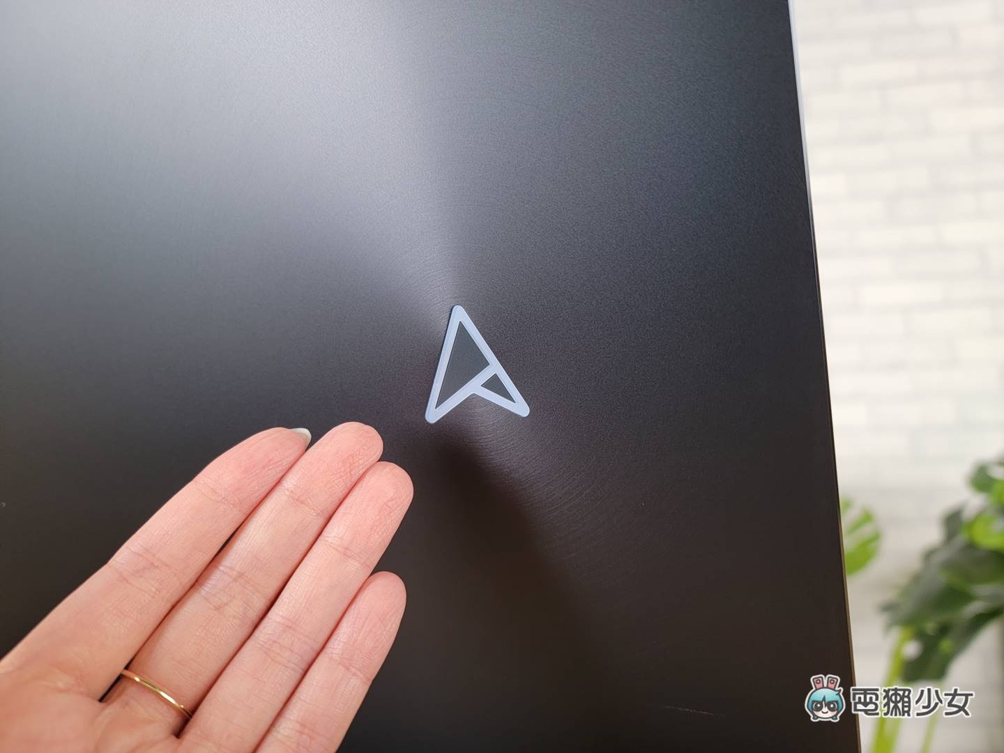 开箱|创作者笔电 Zenbook Pro 16X OLED(UX7602)给你一颗摸的到的 ASUS Dial 绘图旋钮 内容图7 潮品文-大潮社旗下实时最新热点娱乐时尚数码等新闻资讯网站! 开箱|创作者笔电 Zenbook Pro 16X OLED(UX7602)给你一颗摸的到的 ASUS Dial 绘图旋钮