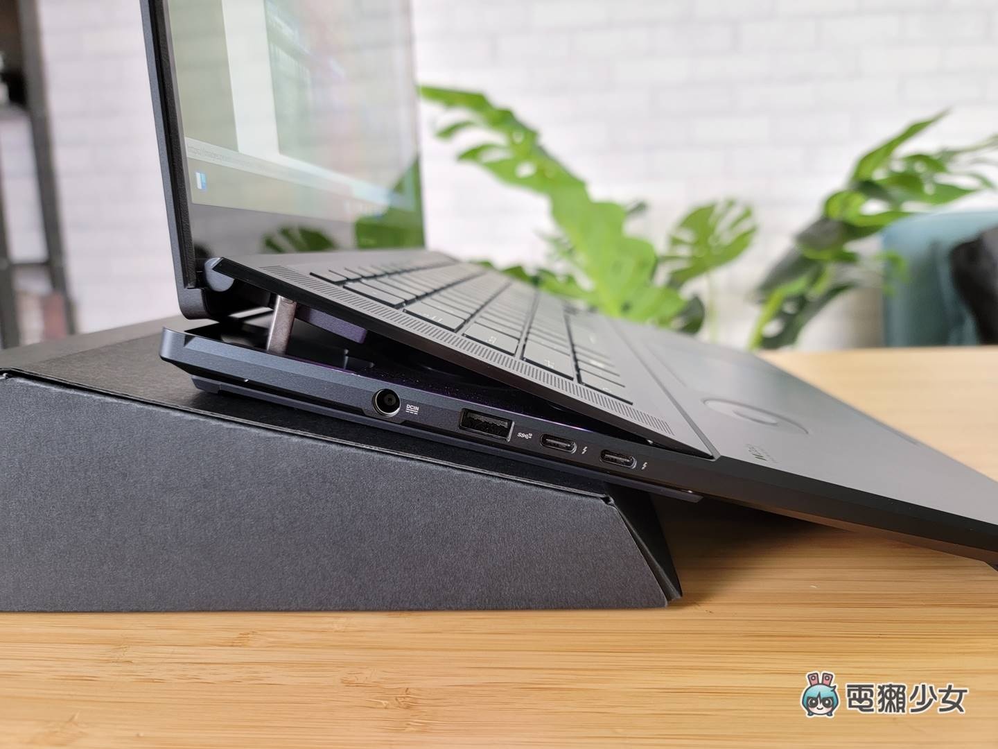 开箱|创作者笔电 Zenbook Pro 16X OLED(UX7602)给你一颗摸的到的 ASUS Dial 绘图旋钮 内容图14 潮品文-大潮社旗下实时最新热点娱乐时尚数码等新闻资讯网站! 开箱|创作者笔电 Zenbook Pro 16X OLED(UX7602)给你一颗摸的到的 ASUS Dial 绘图旋钮