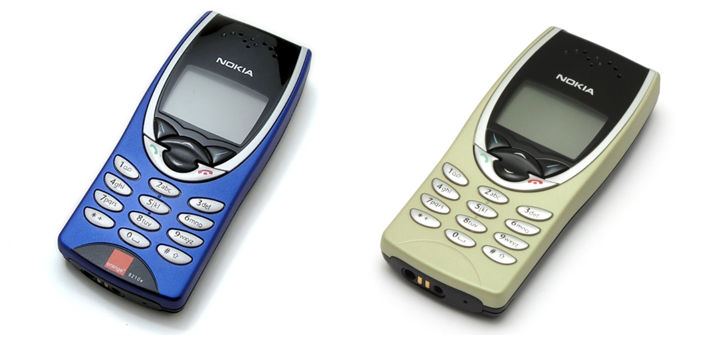 HMD 推出三款 Nokia 复刻版手机!外观超经典的 Nokia 8210 4G 和可收纳耳机的 Nokia 5710 XpressAudio 都来了 内容图2 潮品文-大潮社旗下实时最新热点娱乐时尚数码等新闻资讯网站! HMD 推出三款 Nokia 复刻版手机!外观超经典的 Nokia 8210 4G 和可收纳耳机的 Nokia 5710 XpressAudio 都来了