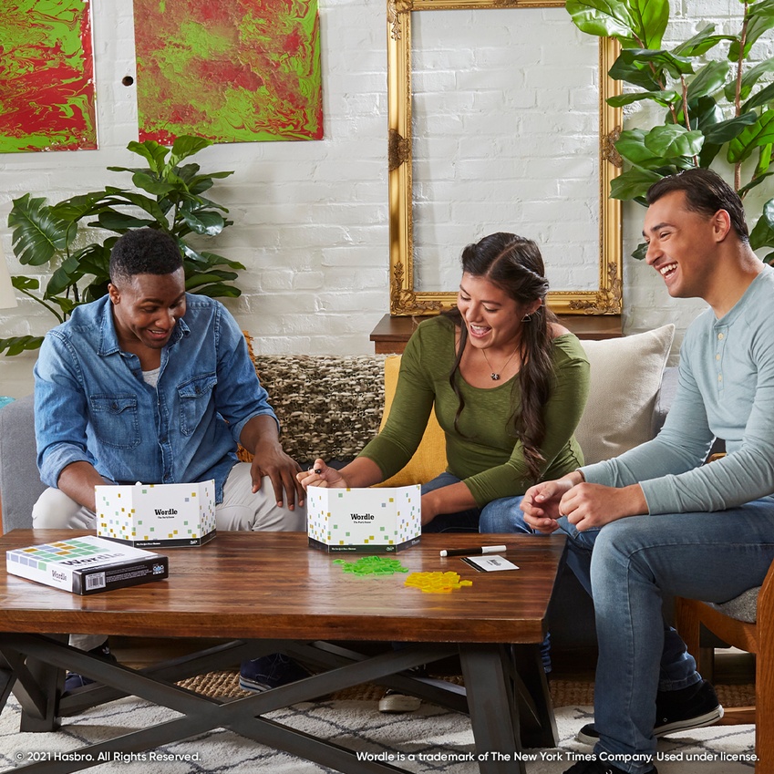 Wordle 变桌游?‘ Wordle:派对游戏 ’网络小游戏搬到桌上多人共享 内容图3 潮品文-大潮社旗下实时最新热点娱乐时尚数码等新闻资讯网站! Wordle 变桌游?‘ Wordle:派对游戏 ’网络小游戏搬到桌上多人共享