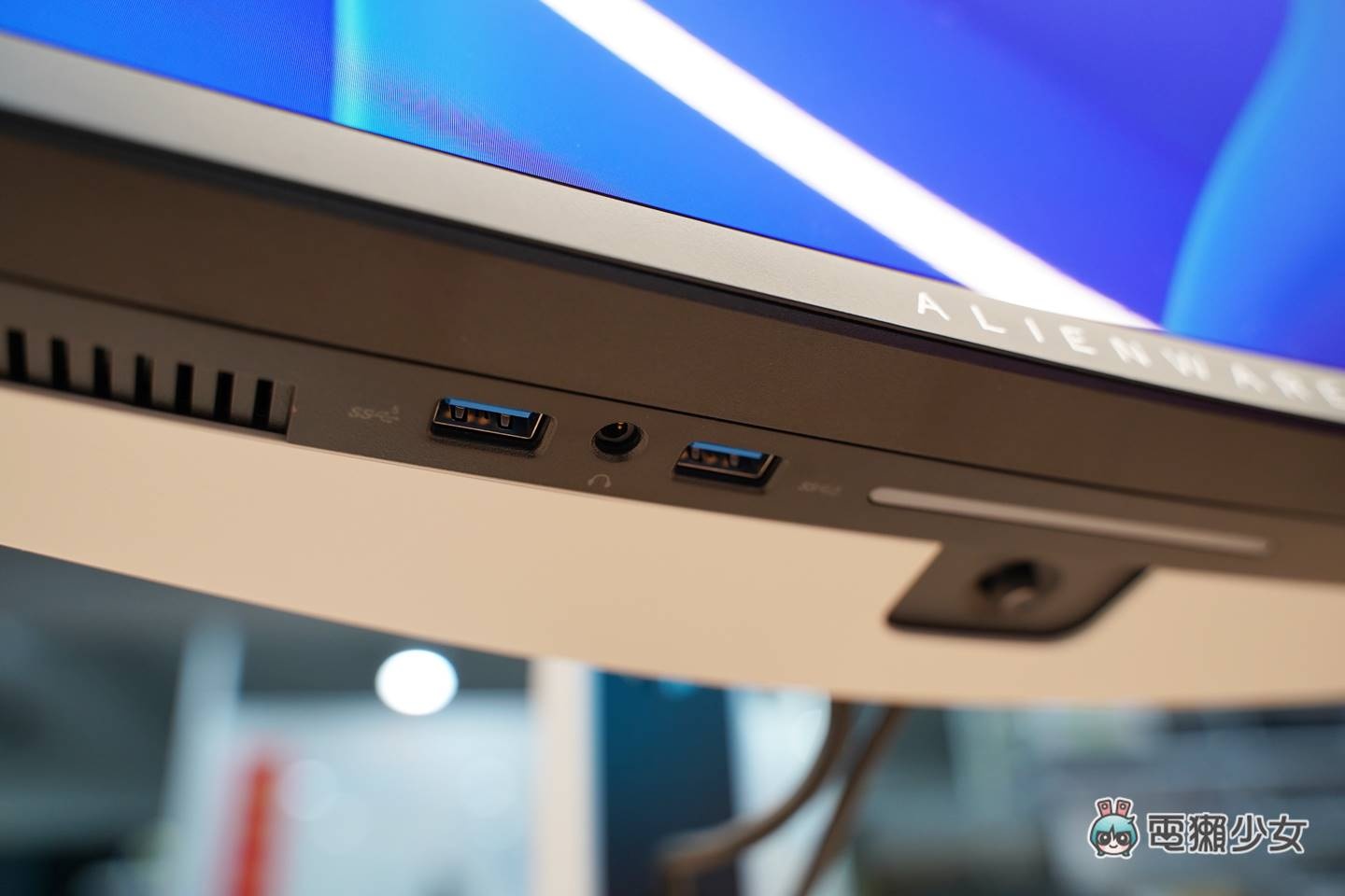 开箱|最新 QD-OLED 技术显示器,Alienware 34 吋曲面电竞萤幕 AW3423DW 内容图12 潮品文-大潮社旗下实时最新热点娱乐时尚数码等新闻资讯网站! 开箱|最新 QD-OLED 技术显示器,Alienware 34 吋曲面电竞萤幕 AW3423DW