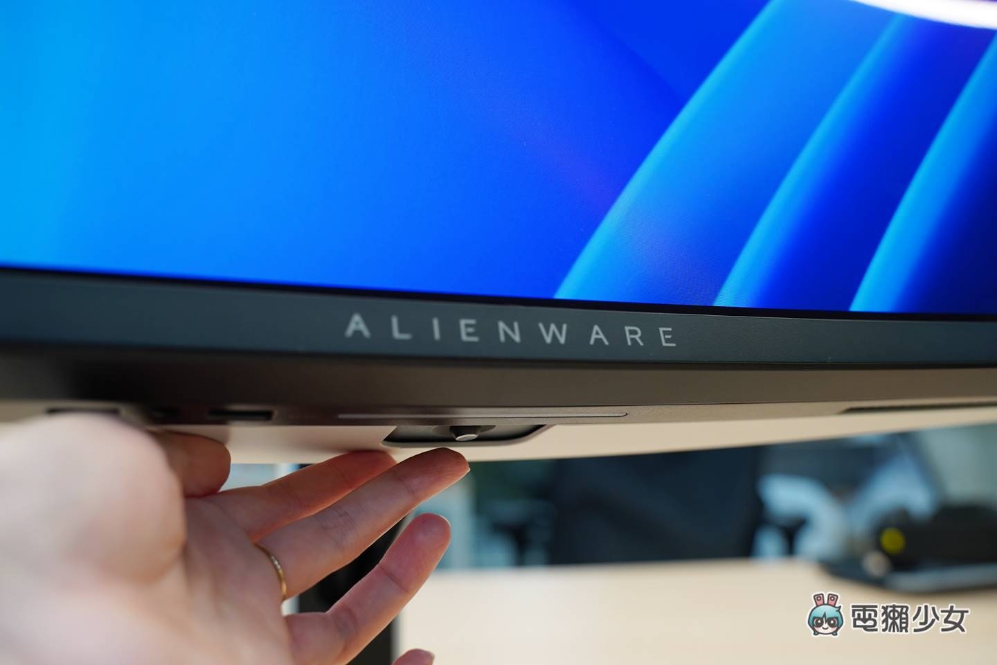 开箱|最新 QD-OLED 技术显示器,Alienware 34 吋曲面电竞萤幕 AW3423DW 内容图13 潮品文-大潮社旗下实时最新热点娱乐时尚数码等新闻资讯网站! 开箱|最新 QD-OLED 技术显示器,Alienware 34 吋曲面电竞萤幕 AW3423DW