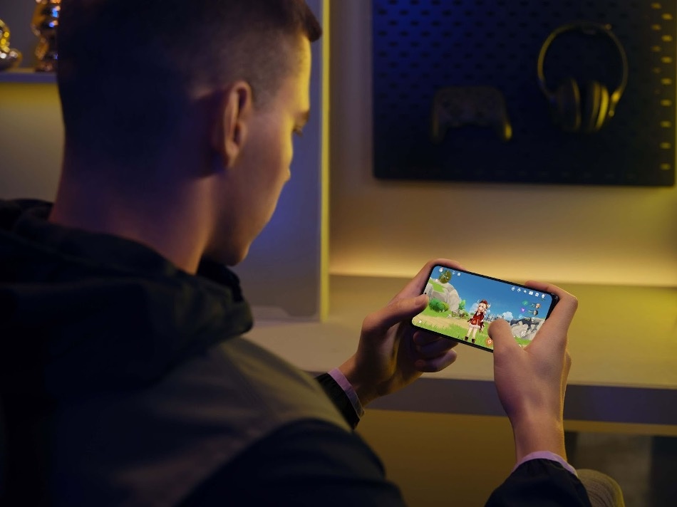 POCO 三款新平价手机登场:F4、X4 GT、C40,父亲节优惠最低四千有找 内容图4 潮品文-大潮社旗下实时最新热点娱乐时尚数码等新闻资讯网站! POCO 三款新平价手机登场:F4、X4 GT、C40,父亲节优惠最低四千有找