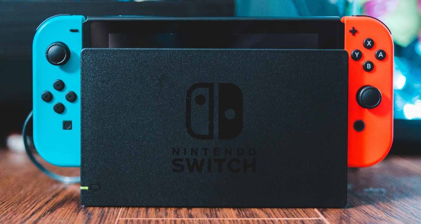 任天堂 Switch 热门游戏名单出炉!《Switch Sports 运动》、《玛利欧赛车 8 豪华版》、《星之卡比 探索发现》都在榜上 内容图1 潮品文-大潮社旗下实时最新热点娱乐时尚数码等新闻资讯网站! 任天堂 Switch 热门游戏名单出炉!《Switch Sports 运动》、《玛利欧赛车 8 豪华版》、《星之卡比 探索发现》都在榜上