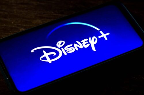 Disney+ 胜 Netflix 成串流龙头，年底宣布将加广告且涨价