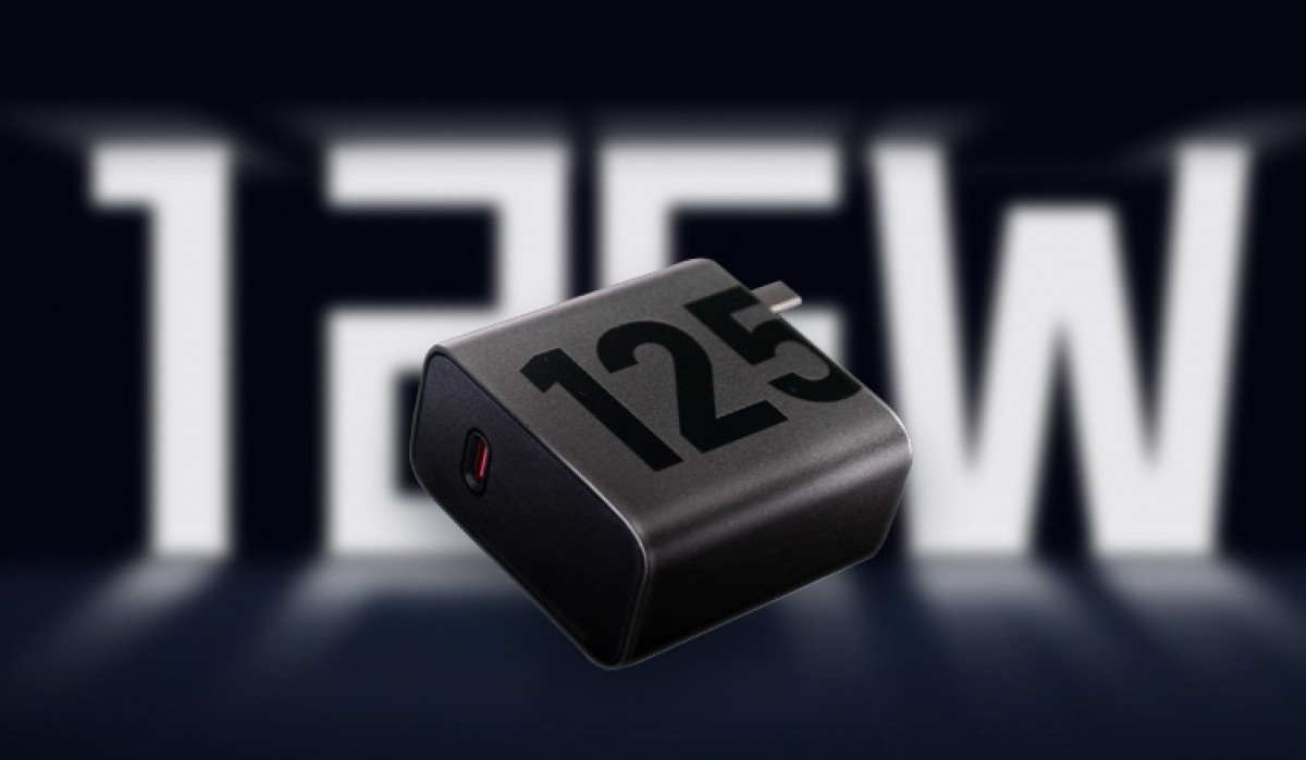 与三星、小米较量!Motorola Razr 2022 折叠新机发表,升级旗舰级处理器 内容图3 潮品文-大潮社旗下实时最新热点娱乐时尚数码等新闻资讯网站! 与三星、小米较量!Motorola Razr 2022 折叠新机发表,升级旗舰级处理器