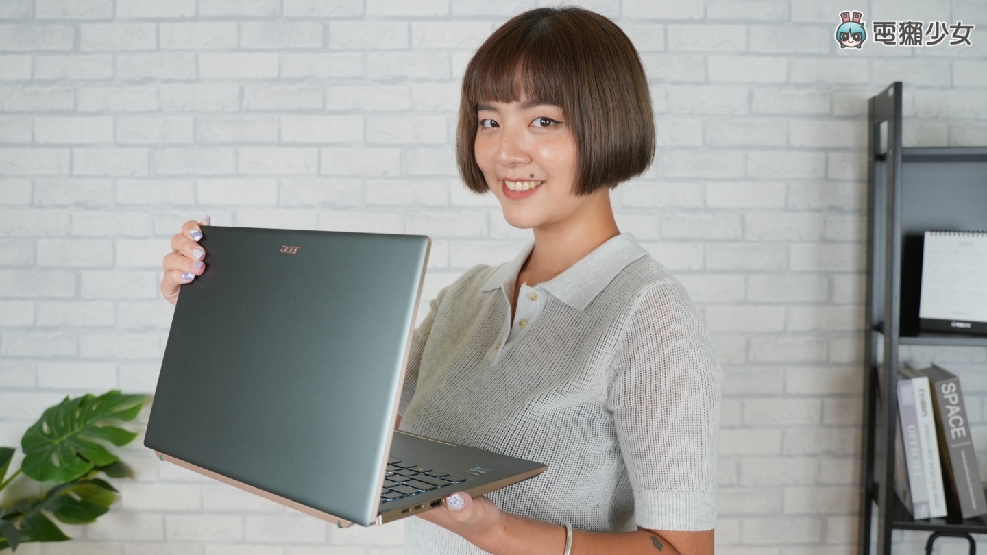 开箱|理想身型、质感外型!Acer Swift 5 轻薄外观与效能再进化,搭载 Intel 第 12 代处理器成就商务首选 内容图1 潮品文-大潮社旗下实时最新热点娱乐时尚数码等新闻资讯网站! 开箱|理想身型、质感外型!Acer Swift 5 轻薄外观与效能再进化,搭载 Intel 第 12 代处理器成就商务首选