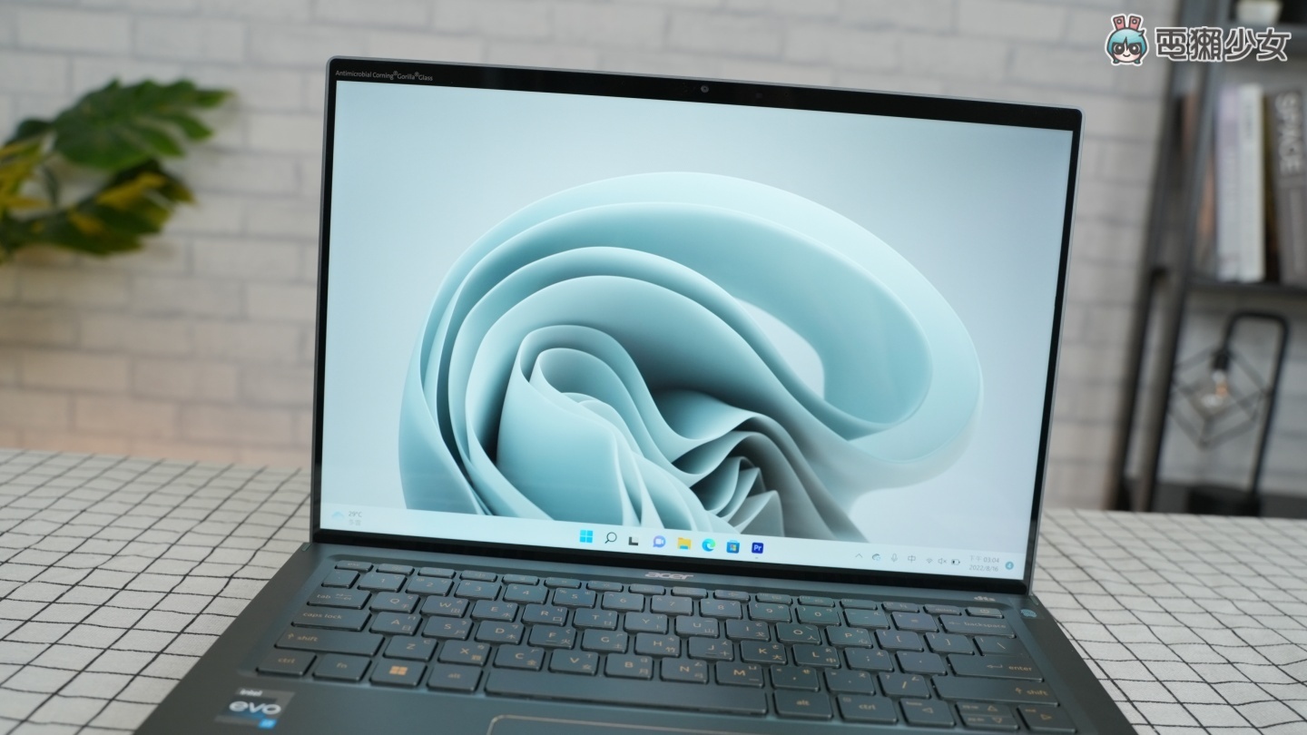 开箱|理想身型、质感外型!Acer Swift 5 轻薄外观与效能再进化,搭载 Intel 第 12 代处理器成就商务首选 内容图14 潮品文-大潮社旗下实时最新热点娱乐时尚数码等新闻资讯网站! 开箱|理想身型、质感外型!Acer Swift 5 轻薄外观与效能再进化,搭载 Intel 第 12 代处理器成就商务首选