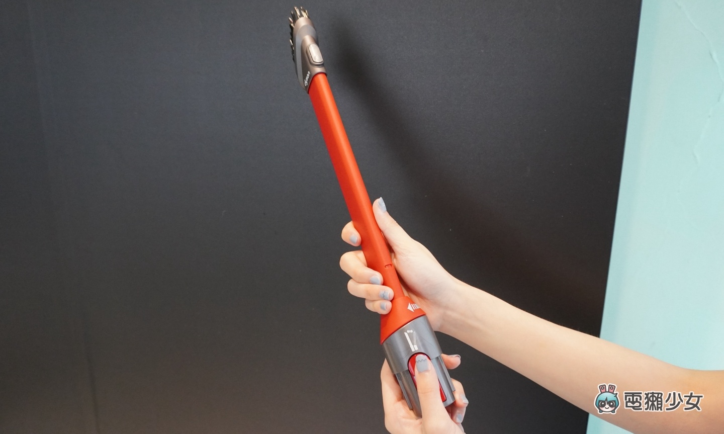 出门|Dyson 无线吸尘器配件升级!毛孩专属‘ 宠物毛发清洁工具组 ’和全新的‘ 细致清洁配件工具组 ’登场 内容图5 潮品文-大潮社旗下实时最新热点娱乐时尚数码等新闻资讯网站! 出门|Dyson 无线吸尘器配件升级!毛孩专属‘ 宠物毛发清洁工具组 ’和全新的‘ 细致清洁配件工具组 ’登场