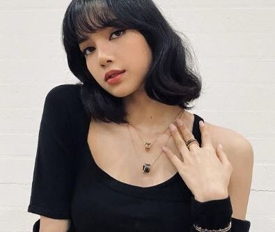 Beauty美人圈／跟着BLACKPINK学拍照姿势！