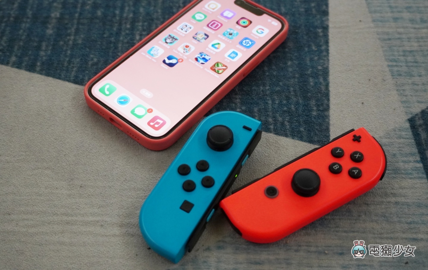教学|用 Joy-Con 和 iPhone 配对超简单!但游戏真的会比较好玩吗? 内容图4 潮品文-大潮社旗下实时最新热点娱乐时尚数码等新闻资讯网站! 教学|用 Joy-Con 和 iPhone 配对超简单!但游戏真的会比较好玩吗?