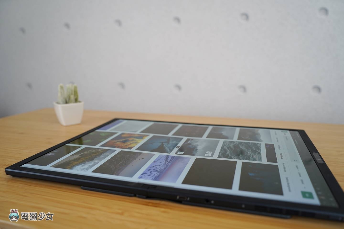 折叠笔电来了!Zenbook 17 Fold OLED 是平板也是笔电,使用心得与感想 内容图12 潮品文-大潮社旗下实时最新热点娱乐时尚数码等新闻资讯网站! 折叠笔电来了!Zenbook 17 Fold OLED 是平板也是笔电,使用心得与感想