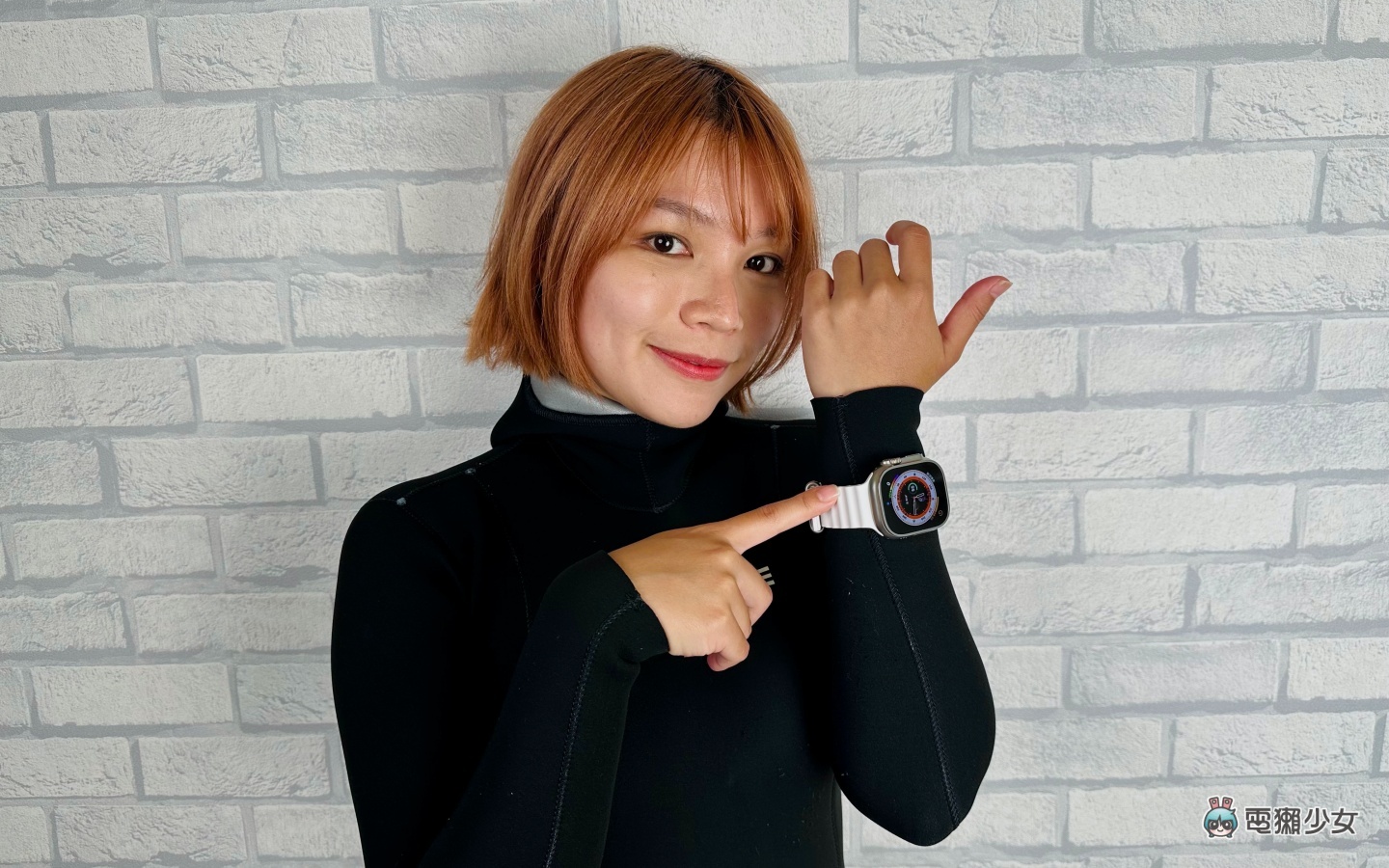开箱|Apple Watch Ultra 实戴体验!女生戴会太大吗?重量感受如何?潜水防寒衣也没问题? 内容图12 潮品文-大潮社旗下实时最新热点娱乐时尚数码等新闻资讯网站! 开箱|Apple Watch Ultra 实戴体验!女生戴会太大吗?重量感受如何?潜水防寒衣也没问题?