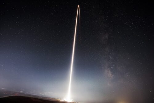 马斯克又改口！Starlink 将继续免费支援乌克兰 但依旧不爽低轨卫星斥资 SpaceX 太多钱