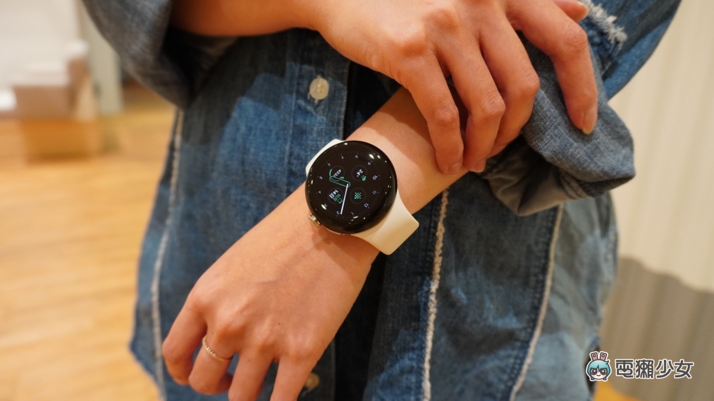 Google Pixel Watch 快速开箱!新版 Wear OS 介面流畅 圆形表面美到我一秒被收服 内容图1 潮品文-大潮社旗下实时最新热点娱乐时尚数码等新闻资讯网站! Google Pixel Watch 快速开箱!新版 Wear OS 介面流畅 圆形表面美到我一秒被收服