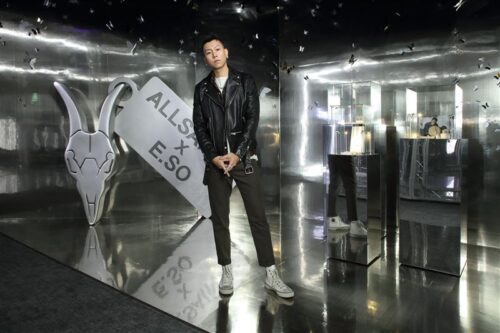 瘦子当爸后首秀！面对媒体大喊“离我远一点”三缺一合体失败