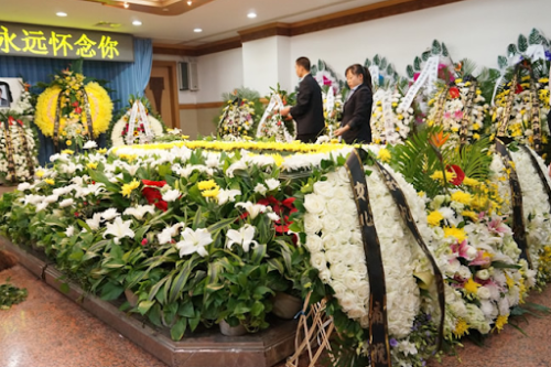 Tips I 帛金给多少？出席丧礼6大必知 原来帛金有讲究要给单数！