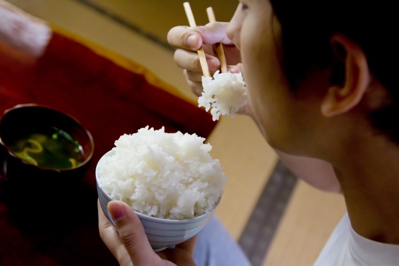 吃饭别狼吞虎咽