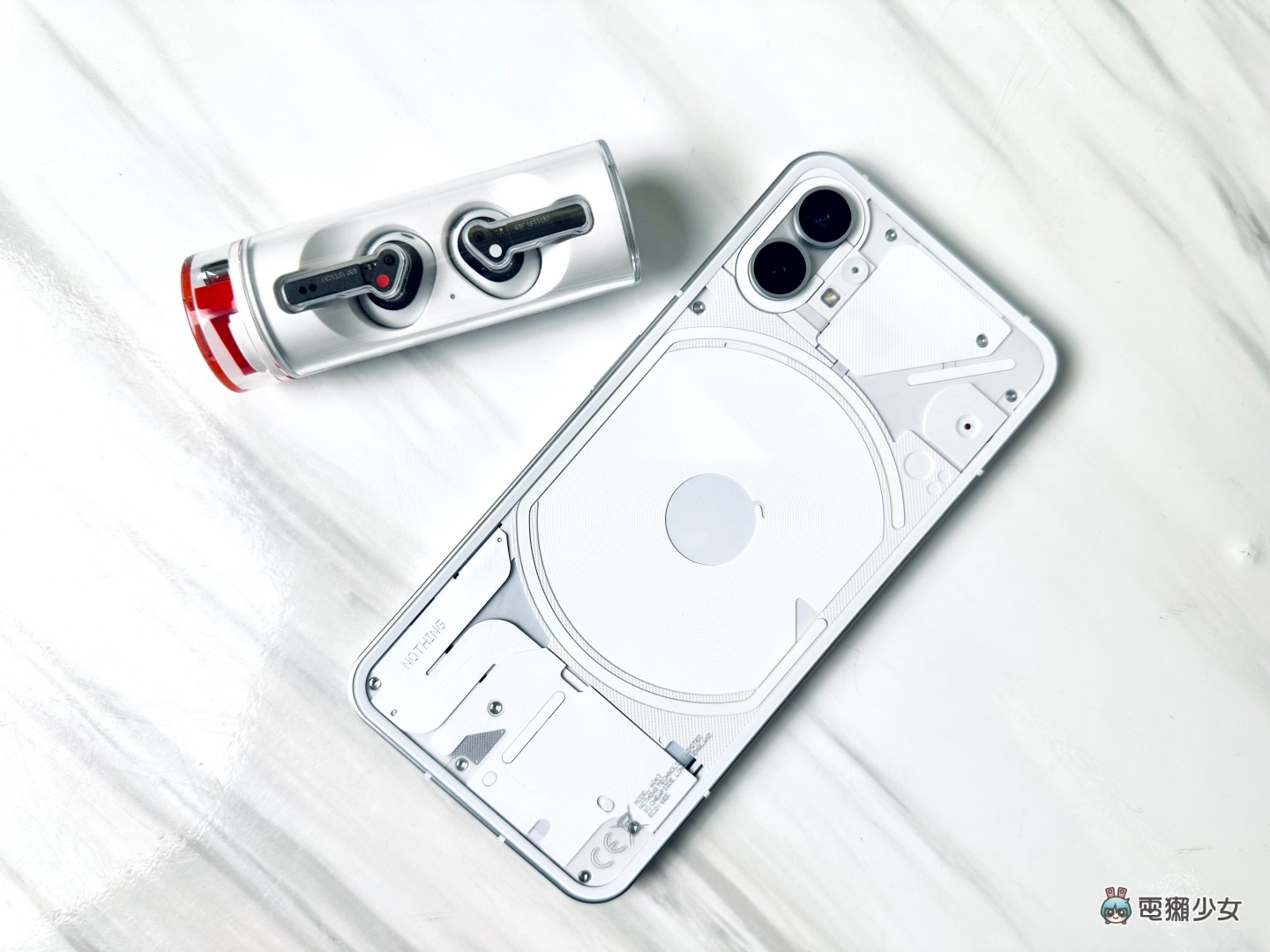 开箱|口红耳机 Nothing Ear (stick) 来了!小耳朵真的轻松戴整天?新的半入耳式耳机,音质评测、优缺整理给你! 内容图13 潮品文-大潮社旗下实时最新热点娱乐时尚数码等新闻资讯网站! 开箱|口红耳机 Nothing Ear (stick) 来了!小耳朵真的轻松戴整天?新的半入耳式耳机,音质评测、优缺整理给你!