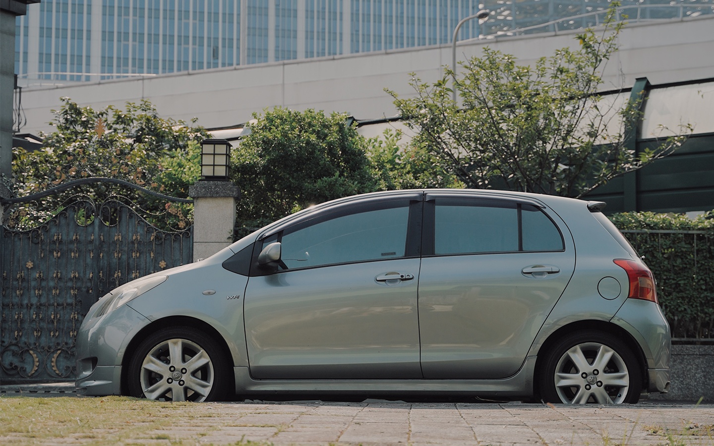 女子车流图鉴｜全部的所有，Toyota Yaris