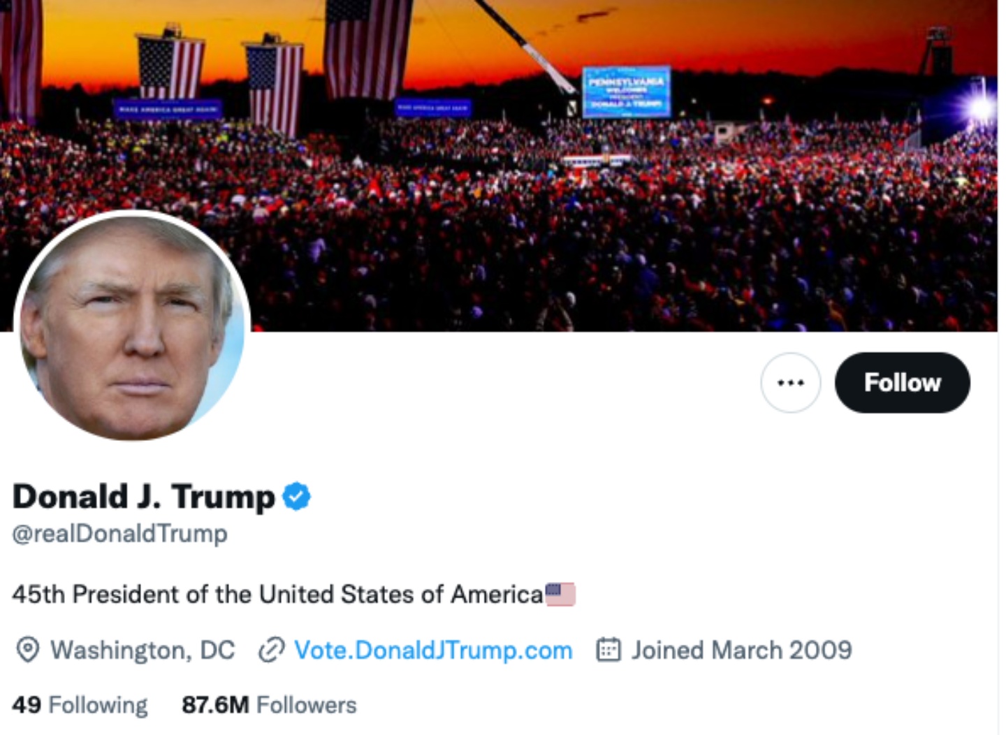 终于重返 Twitter!川普:马斯克人真不错!从帐号被封到重返推特 本篇带你一次了解 内容图4 潮品文-大潮社旗下实时最新热点娱乐时尚数码等新闻资讯网站! 终于重返 Twitter!川普:马斯克人真不错!从帐号被封到重返推特 本篇带你一次了解