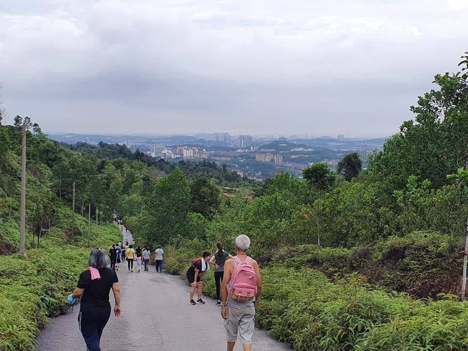 盘点 I 首相住的Sungai Long有山有水？7个当地特色报你知！ 更多热点 图6张